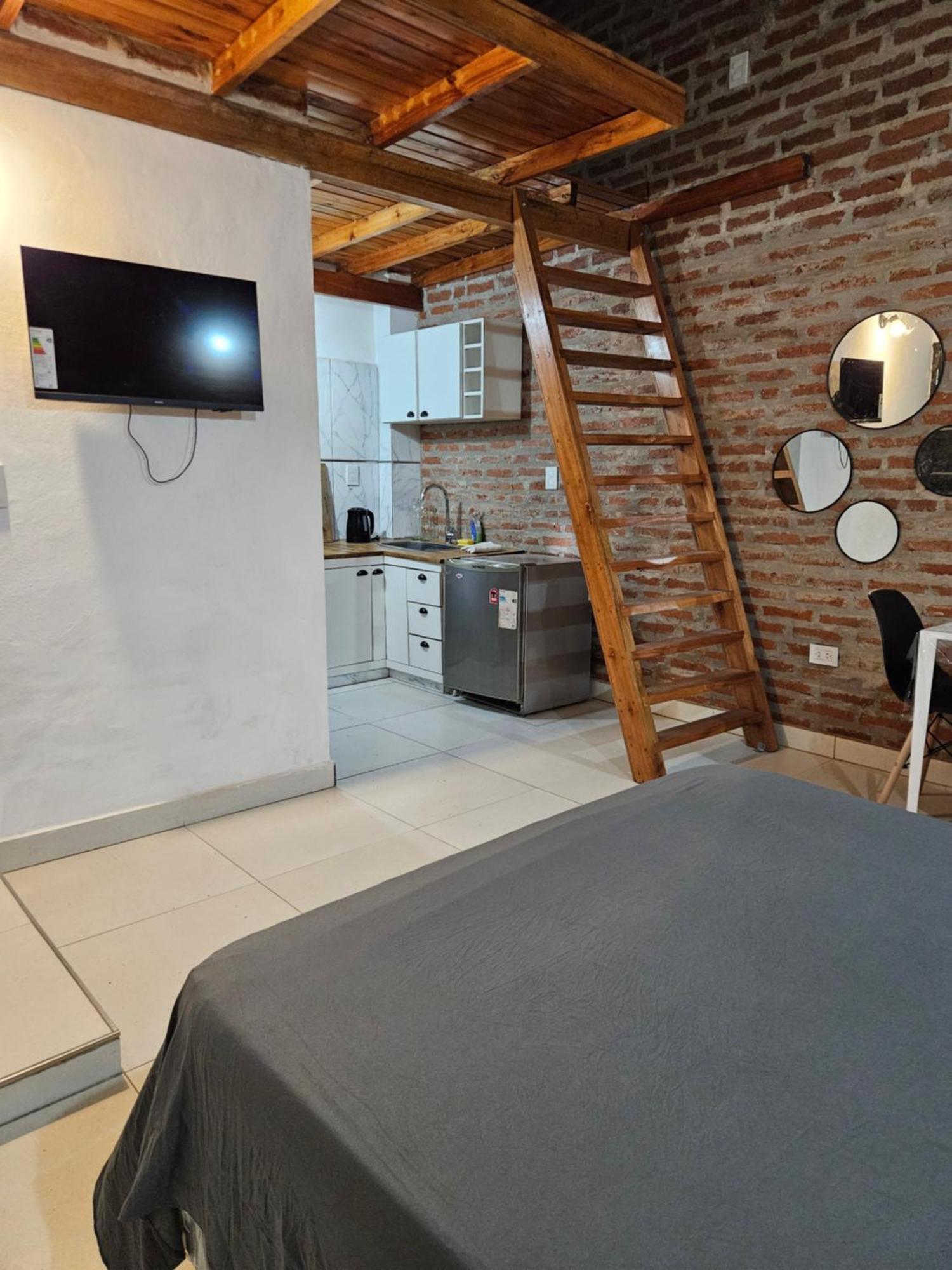 Acogedor Loft Estilo Industrial Posadas